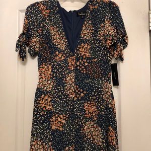 Chic Spring/Summer dress, never worn!